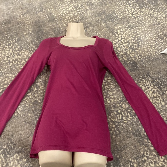 SPLENDID VERY SOFT LOW SCOOP NECK LONG SLEEVE T SHIRT DEEP PINK/ RASPBERRY - Picture 5 of 10